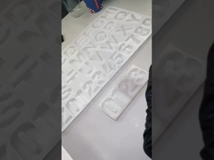 エポキシ 樹脂 を 用い て 鮮明 に 染める