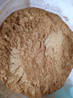 粉末 の よう に 染め られ た エポキシ 樹脂